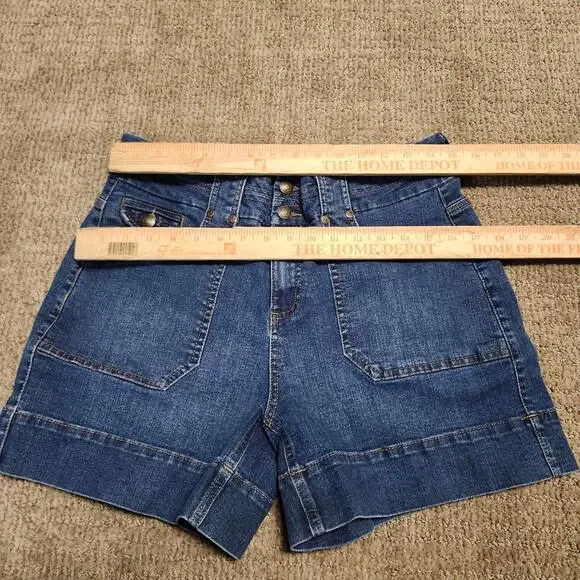 Dictionary Shorts Blue Denim Pockets Women’s Size 10 - Picture 2 of 8